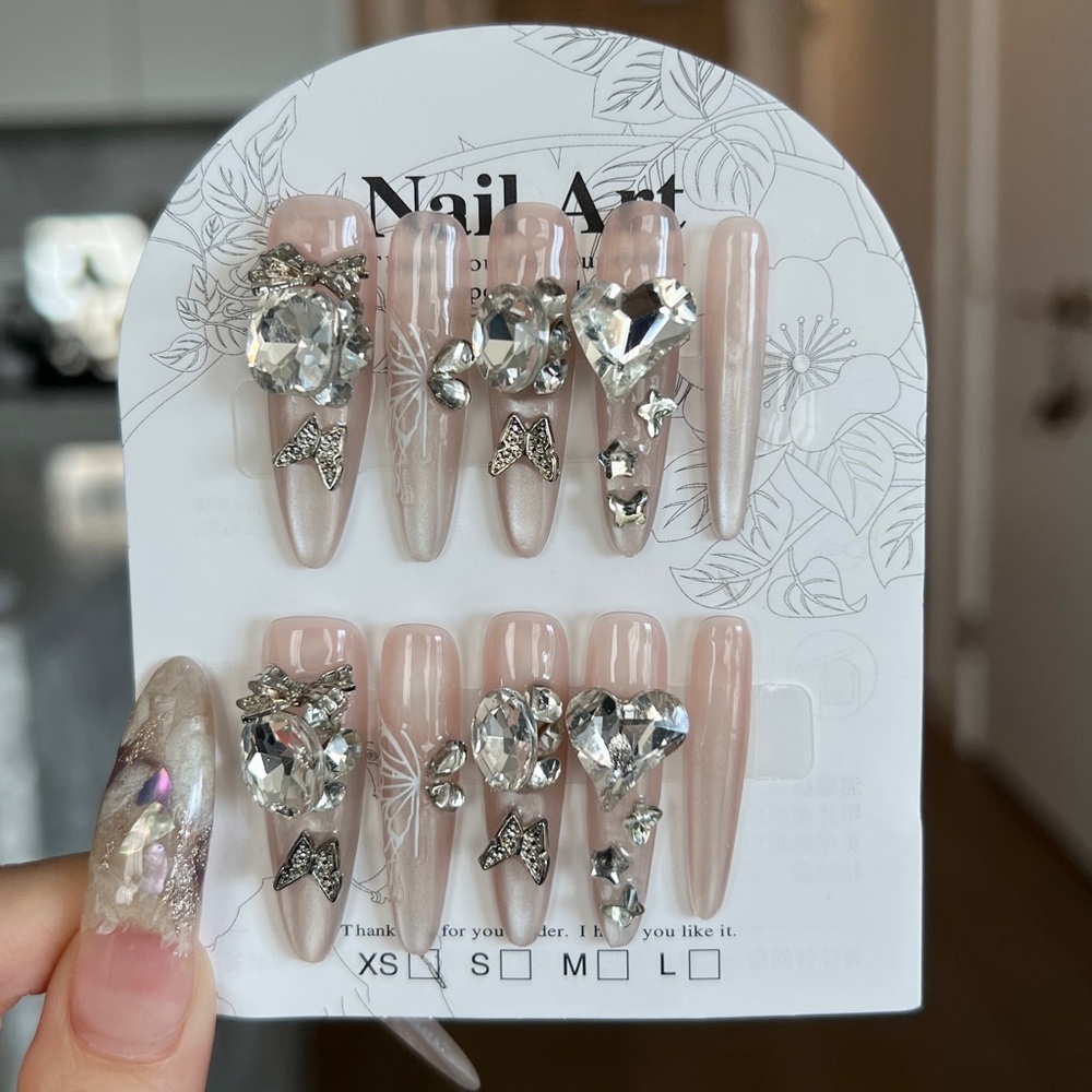 Rhinestone Embellished Nail Art Set